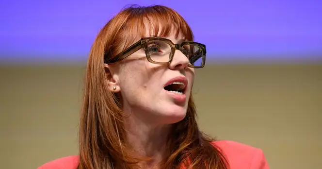 Angela Rayner Criticises Keir Starmer While Backing Government's Northern Strategy