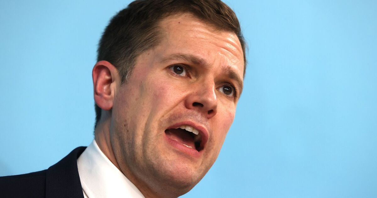 Robert Jenrick Leaves Conservative Party to Join Reform UK, Criticises Tories