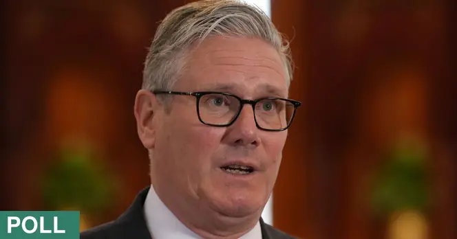 Public Debate Erupts Over Starmer's EU Alignment Plans Without MP Vote