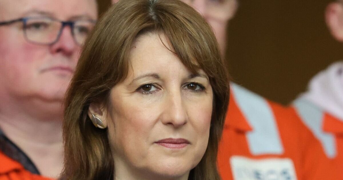 Chancellor Rachel Reeves Faces Criticism Following High Street Retailer Collapse