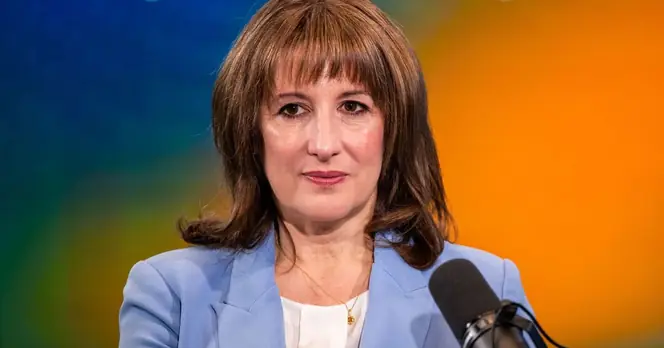 Reeves Warns of Financial Strain from Ongoing Iran Conflict for UK Families