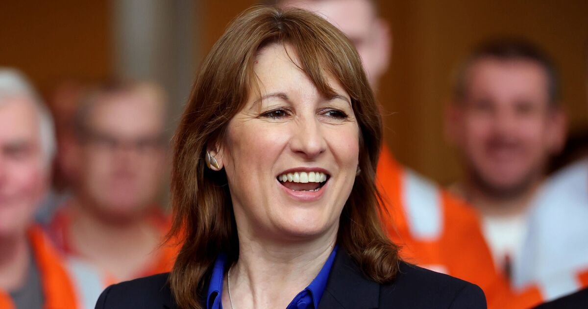 Rachel Reeves Faces Backlash Over £189 Million Christmas Road Pricing Plan