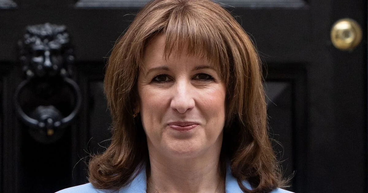 Rachel Reeves Urged to Improve Public Speaking Skills Amid Criticism