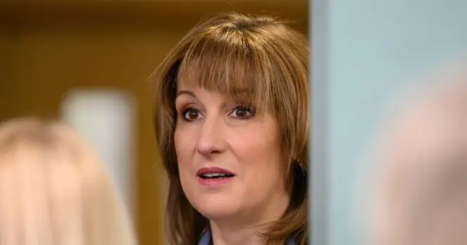 Reeves Warns of Tax Allowance Cuts as New Financial Advice Rules Begin