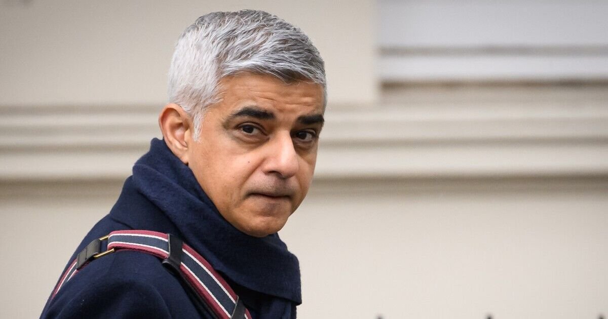 Khan Backs Burnham’s Possible Return to Parliament Amid Labour Challenges