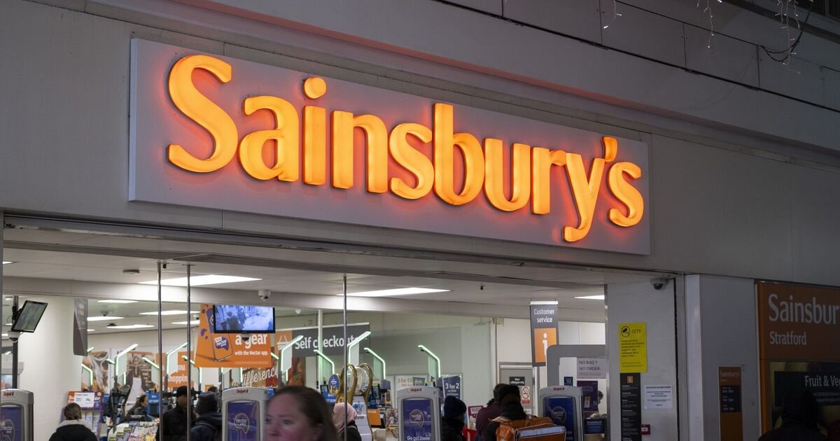 Sainsbury’s Announces Significant Shift to Self-Service Checkouts to Enhance Shopping...