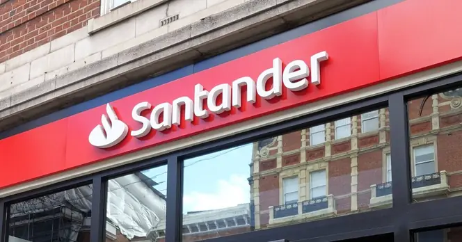 Santander Offers £180 Bonus to New Customers Aged 17 to 24