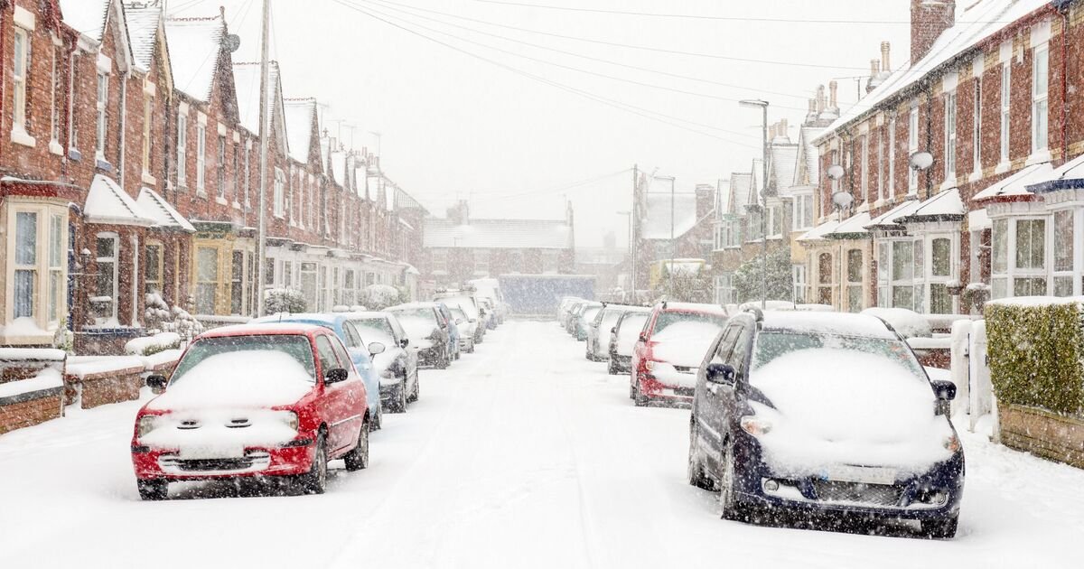 UK Schools to Close Friday Due to Heavy Snow Forecast