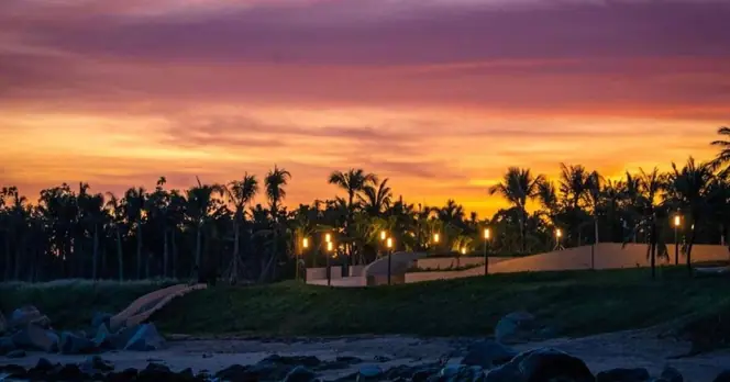 Hyatt Regency Sanya Opens Free Access to Unique Pink Beach for Visitors