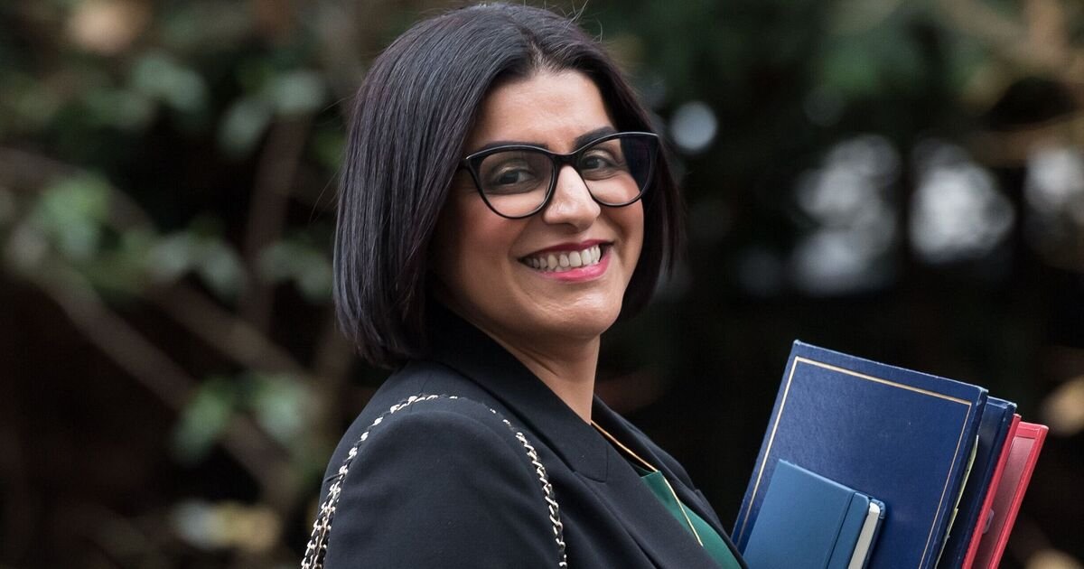 Migrant Work App Funds by Home Office Challenge Labour's Immigration Stance