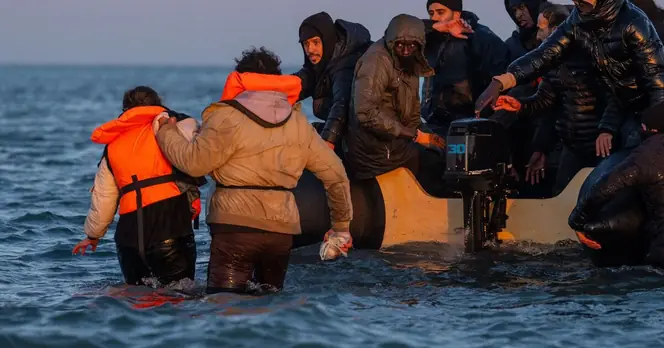 French Police Faced Outrage After Allowing Overloaded Migrant Boat to Sail