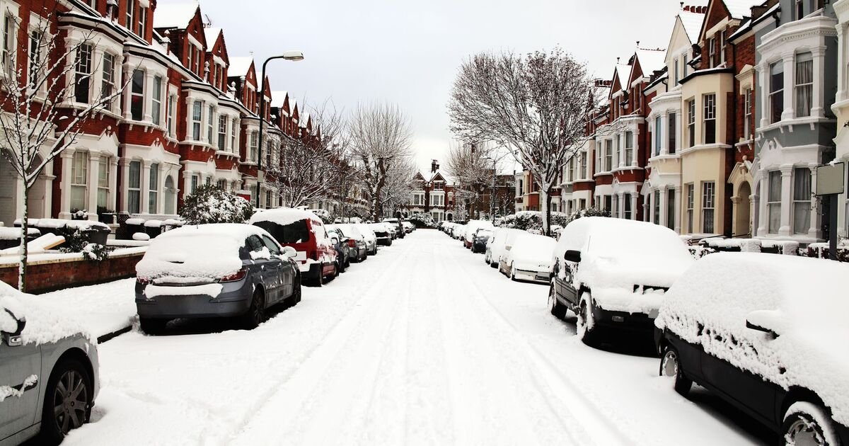 Blizzard Expected to Impact 19 UK Cities With Up to 43 cm of Snow