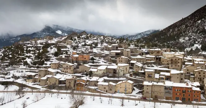 Snowfall and 10°C Temperature Drop Impact Spain's Northern Regions