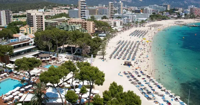 Airport Strikes in Spain Threaten Easter Travel for British Holidaymakers