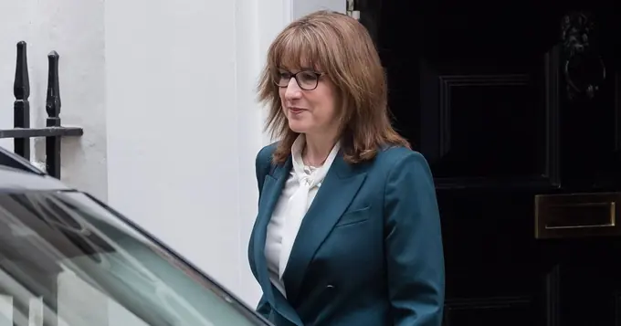 Support Grows for Raising Pension Tax Threshold to £25,140