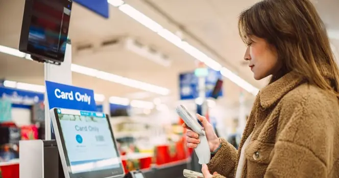 Tesco Bank Instructs Customers to Withdraw Funds Before Clubcard Pay Closure