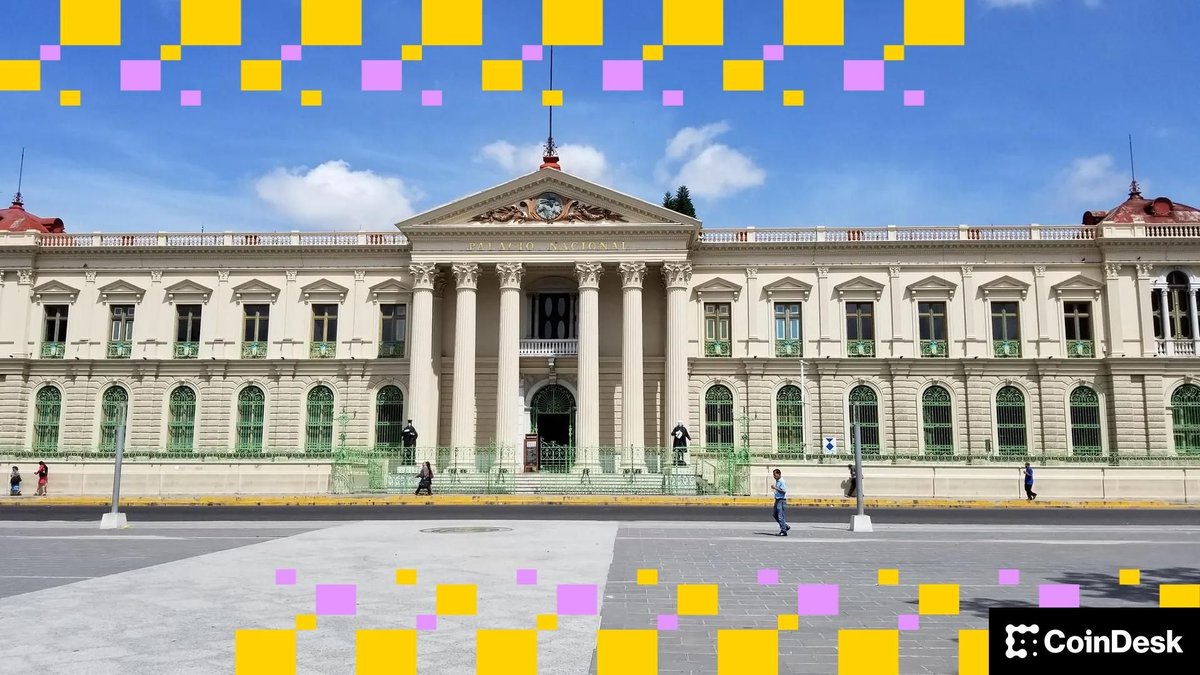 IMF Praises El Salvador's Economic Recovery Amid Bitcoin Controversy