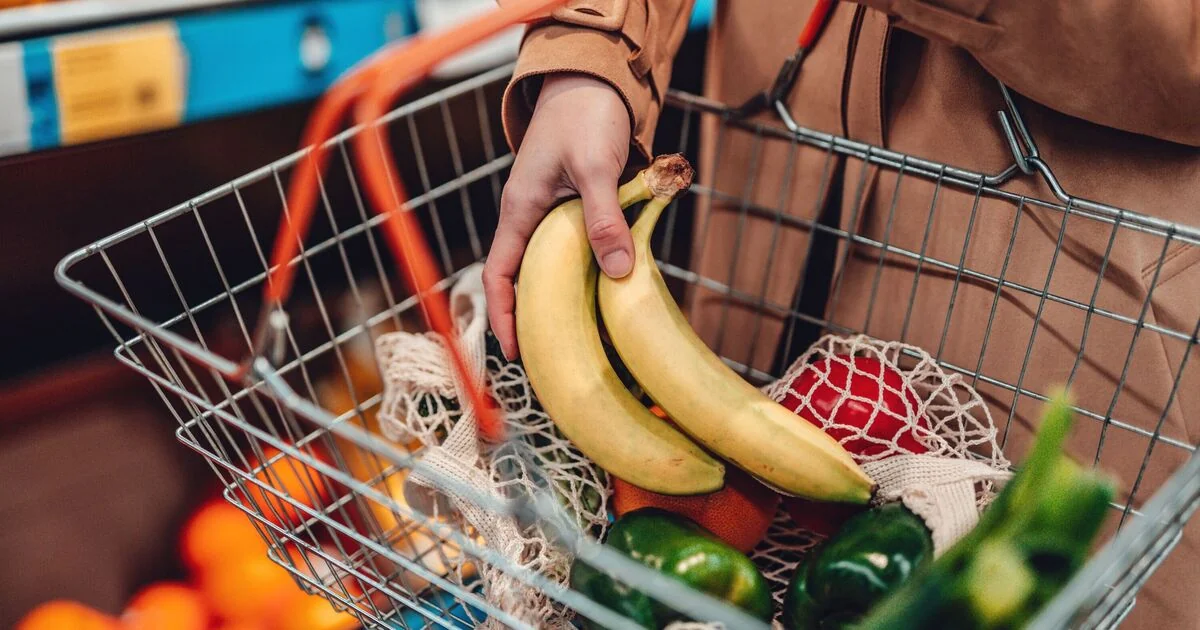 Shoppers at Tesco, Sainsbury's, and Morrisons Can Earn £30 Cashback