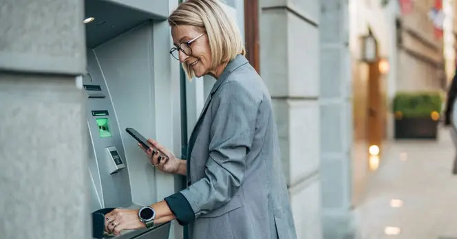 Three Banks Offer £200 Incentive to Switch Accounts