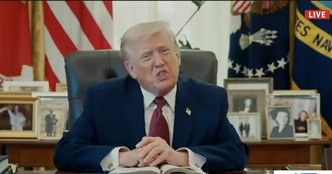 Trump Criticised for Difficulty Reading Bible Verse During Event