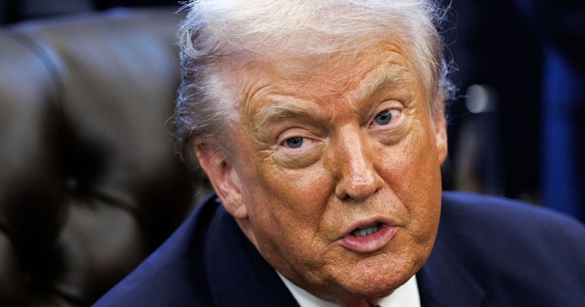 Trump Questions Putin's Intentions Amid Ukraine Peace Negotiations Crisis