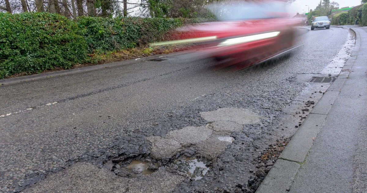 UK Drivers Face Average £950 Charge Amid Pothole Crisis