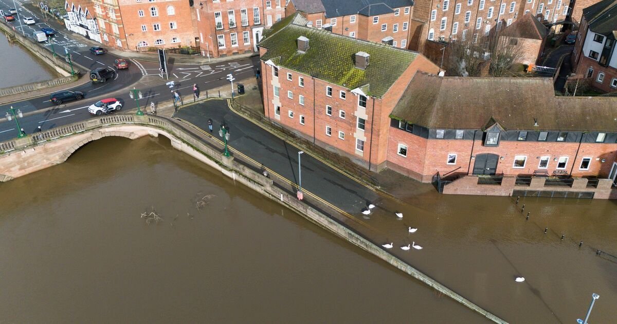 Flood Warnings Across 98 UK Areas Amid Ongoing Heavy Rainfall