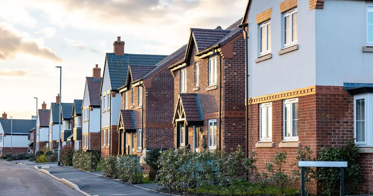 UK Households to Receive £200 Payments Starting April Amid Rising Costs