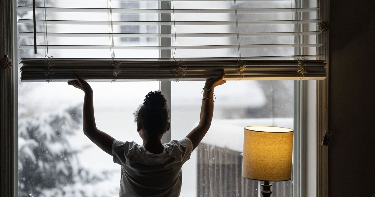 UK Residents Urged to Open Curtains for Heat During Snowstorm This Week