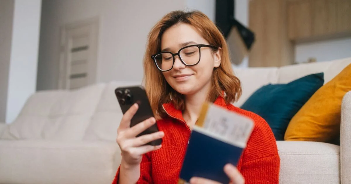 Families in the UK urged to book summer holidays at 4am for savings