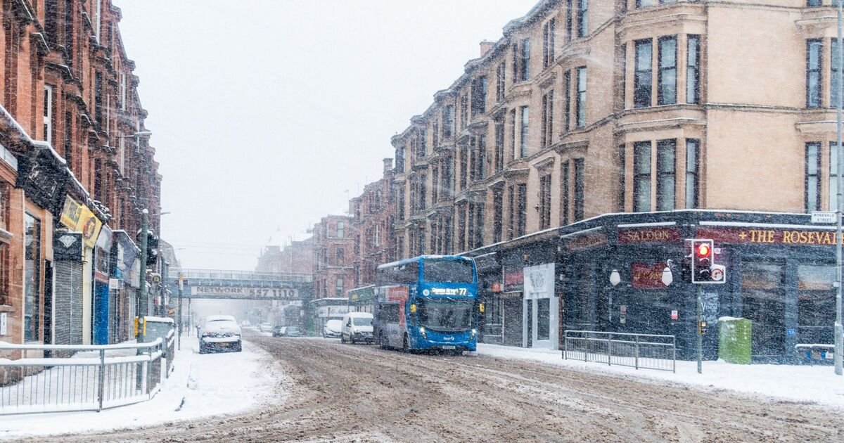 UK Faces Widespread Blizzard Warnings as Only London Escapes Severe Snow