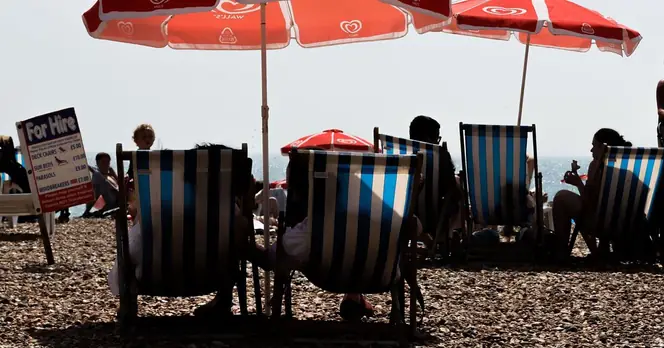 Temperatures Expected to Reach 21C in Parts of the UK This Weekend