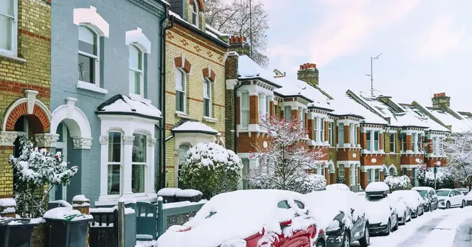 UK Weather Forecast Predicts 36 Hours of Snow and Freezing Temperatures