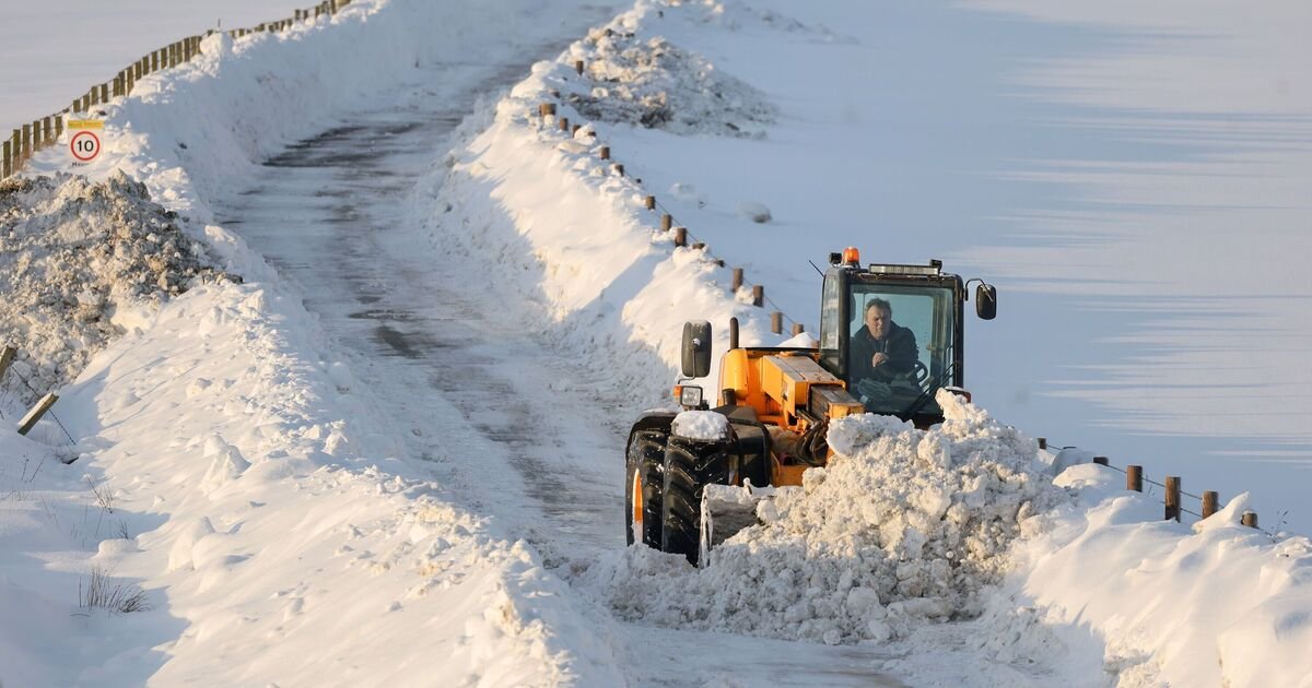 Snow Forecasted as Far South as Essex with Freezing Rain Warning for Three Areas