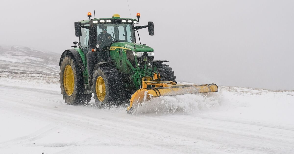 UK Faces Severe Cold Snap with Temperatures Dropping to -8C and Heavy Snowfall