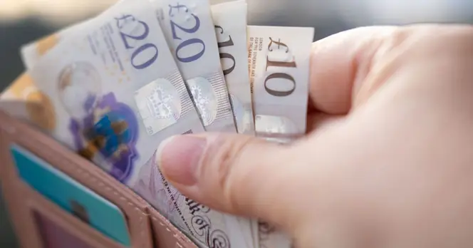 Bank of England Holds Interest Rate Steady at 3.75% Amid Economic Challenges