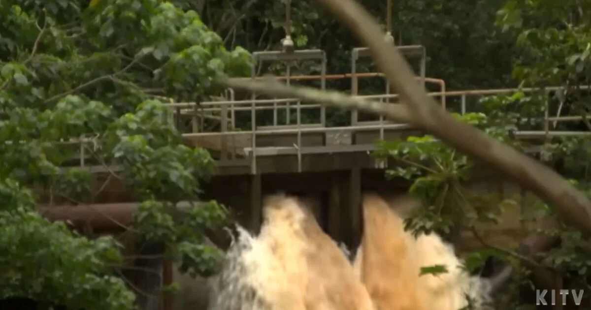 Emergency Evacuations Ordered for 4,000 Residents Over Wahiawa Dam Concerns