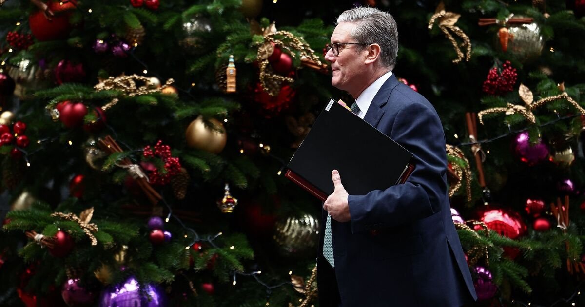 Britain Faces Christmas Blackouts as Electricity Bills Soar Under Labour, Tories Warn