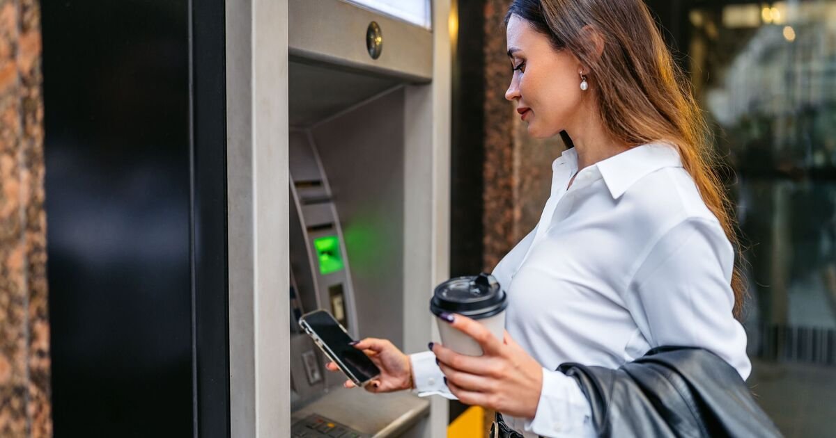 Alert for UK Account Holders with Over £5,001 to Review Banking Options