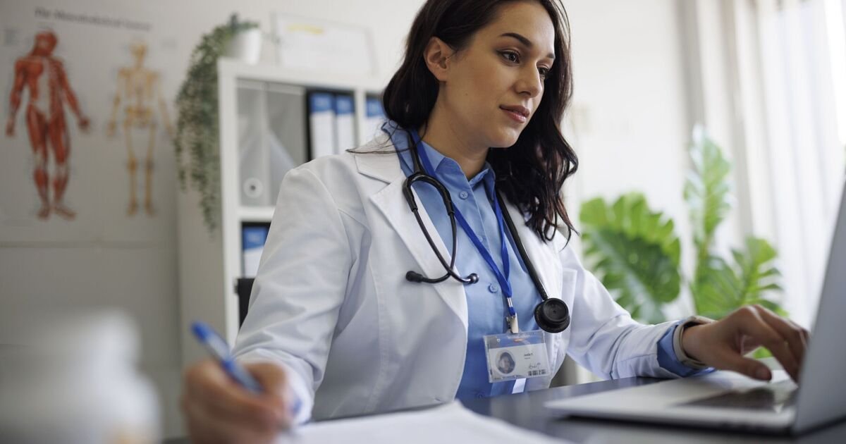 Women Encouraged to Perform Monthly Health Checks for Early Detection