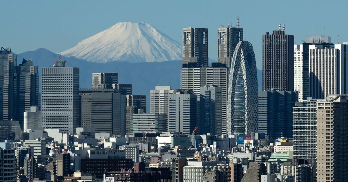 Japan Awaits Potential Leadership Shift with Sanae Takaichi's Campaign Rising