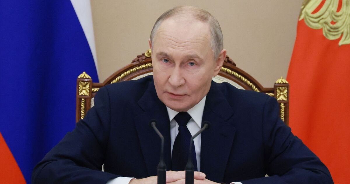 Russia Warns of Nuclear Strikes Against UK Troops Amid Rising Tensions