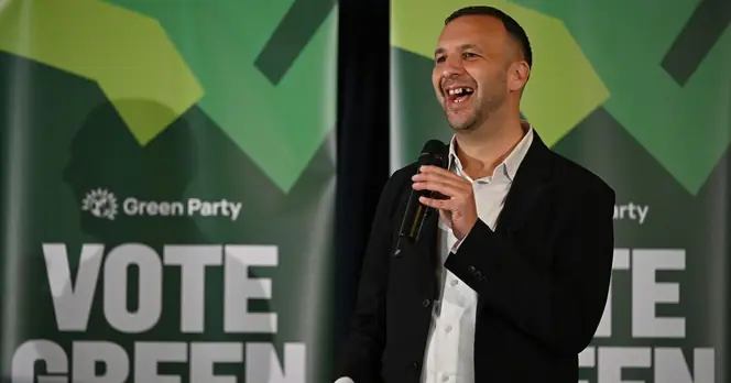 Green Party Launches Election Campaign, Challenging Labour's Leadership